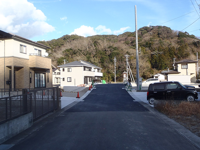 H26二級河川鯉名川(取合道路工)