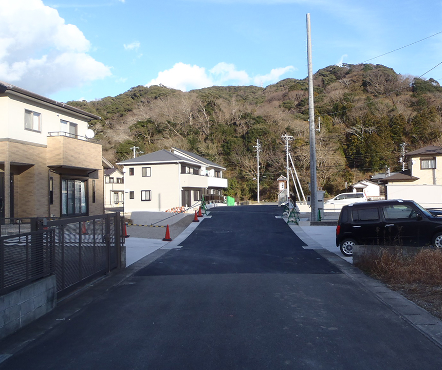 H26  二級河川鯉名川(取合道路工)